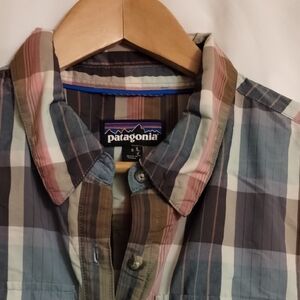 Patagonia Blue and Brown Casual Button Down Shirt